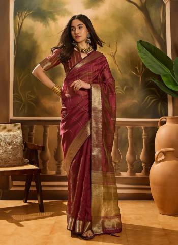 Looking These Party Wear Saree in Fine Colored.These Saree And Blouse Is Kadi Organza Fabricated.Its Beautified With Wevon Jacquard Designer.