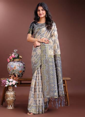 Looking These Party Wear Saree in Fine Colored.These Saree And Blouse is Fabricated On Linen Cotton.Its Beautified With Weavon Jacquard Designer.