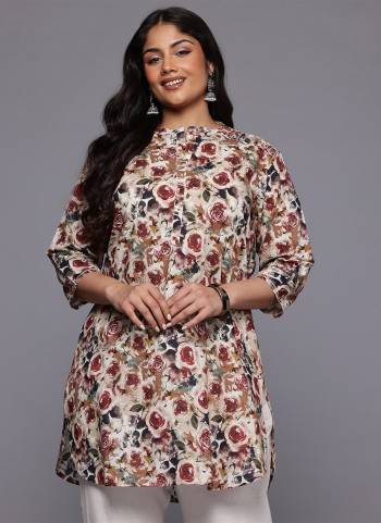 Attrective These Beautiful Designer Plus Size Readymade Kurti.These Kurti is Fabricated On Cotton.Its Beautified With Designer Printed.