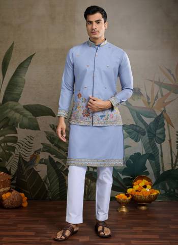 Attrective These Party Wear Readymade Kurta With Jacket Pair in Fine Colored.These Kurta And Jacket Are Cotton Fabricated on Pair.Its Beautified With Designer Multy Thread,Sequance Embroidery Work.