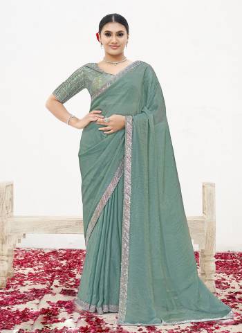 Look Attractive These Designer Party Wear Saree in Fine Colored.These Saree Are Two Tone Satin Silk And Blouse Brocade Jacquard is Fabricated.Its Beautified Fancy Desiger Work.