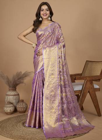 Garb This Partywear Saree Paired With Blouse.This Saree And Blouse Are Soft Silk Based Fabric With Heavy Wevon Jari Rich Pallu Designer. Buy This Pretty Saree Now.