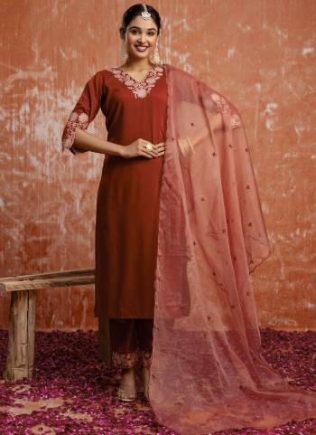 Attractive These Beautiful Party Wear Readymade Suits With Dupatta.These Suit is Fabricated On Top And Bottom Are Silk Blend And Organza Dupatta .Its Beautified With Designer Embroidery Work.