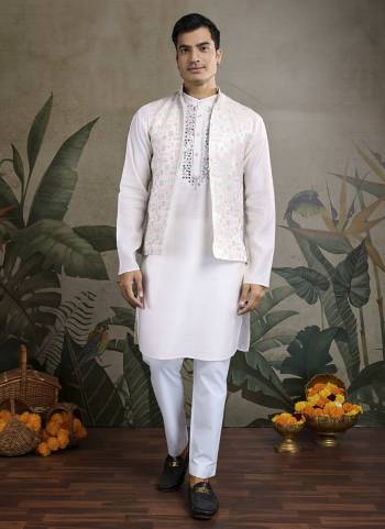 Attractive These Party Wear Readymade Kurta With Jacket Pair in Fine Colored.These Kurta And Jacket Are Viscose Silk Fabricated on Pair.Its Beautified With Wevon Designer With Mirror ,Thread Embroidery Work.