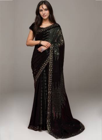 Looking These Party Wear Saree in Fine Colored.These Saree Are Georgette And Blouse is Banglori Fabricated.Its Beautified With Designer Sequance Embroidery Work.
