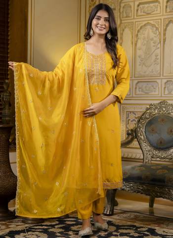 Garb These Beautiful Looking Party Wear Readymade Suits With Dupatta.These Suit is Fabricated On Top Are Silk Blend  And Bottom Are Silk Blend And Organza Dupatta .Its Beautified With Designer Thread Embroidery Work.
