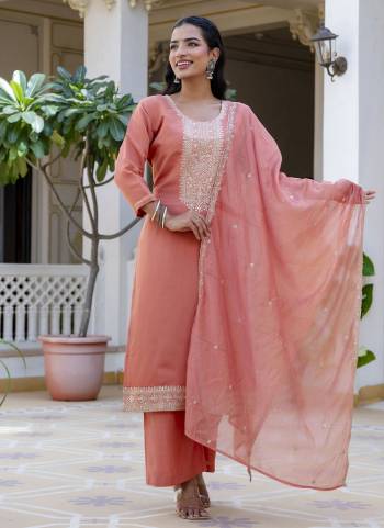 Garb These Beautiful Looking Party Wear Readymade Suits With Dupatta.These Suit is Fabricated On Top Are Silk Blend  And Bottom Are Silk Blend And Organza Dupatta .Its Beautified With Designer Thread Embroidery Work.