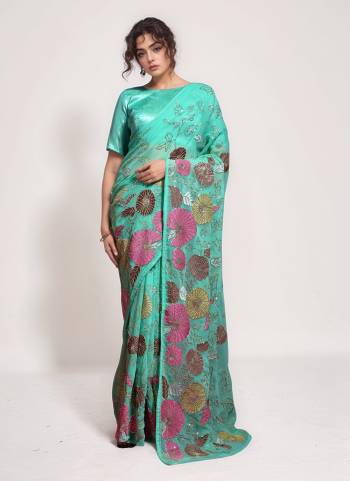 Garb These Party Wear Saree in Fine Colored.These Saree Are Georgette And Blouse is Banglori Fabricated.Its Beautified With Designer Thread,Sequance Embroidery Work.