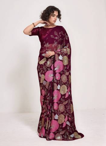 Garb These Party Wear Saree in Fine Colored.These Saree Are Georgette And Blouse is Banglori Fabricated.Its Beautified With Designer Thread,Sequance Embroidery Work.