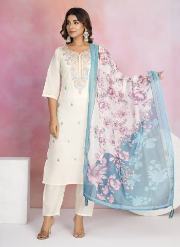 Attractive These Designer Suit in Fine Colored Pair With Bottom And Dupatta.These Top Are Viscose Chanderi And Bottom Are Fabricated On Viscose Chanderi Pair With Silk Dupatta.Its Beautified With Designer Embroidery Work.