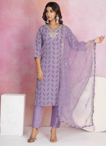 Attractive These Designer Suit in Fine Colored Pair With Bottom And Dupatta.These Top Are Fresh Crepe And Bottom Are Fabricated On Viscose Chanderi Pair With Organza Dupatta.Its Beautified With Designer Embroidery Work.