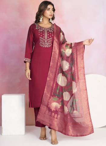 Attractive These Designer Suit in Fine Colored Pair With Bottom And Dupatta.These Top Are Viscose Chanderi And Bottom Are Fabricated On Viscose Chanderi Pair With Jacquard Dupatta.Its Beautified With Designer Embroidery Work.
