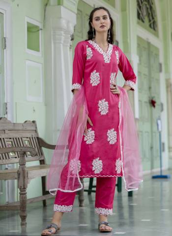 Garb These Beautiful Looking Party Wear Readymade Suits With Dupatta.These Suit is Fabricated On Top And Bottom Are Silk Blend And Organza Dupatta .Its Beautified With Designer Embroidery Work.