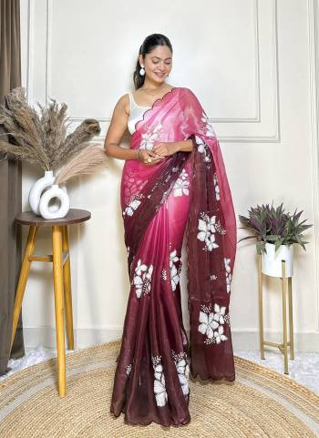 Attrective These Party Wear Saree in Fine Dual Shaded Colored.These Saree Are Jimmy Choo And Blouse is Satin Silk Fabricated.Its Beautified With Pedding Color Printed With Designer Sequance Embroidery Work.