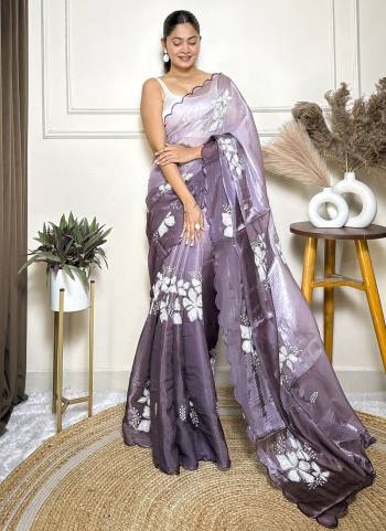 Attrective These Party Wear Saree in Fine Dual Shaded Colored.These Saree Are Jimmy Choo And Blouse is Satin Silk Fabricated.Its Beautified With Pedding Color Printed With Designer Sequance Embroidery Work.