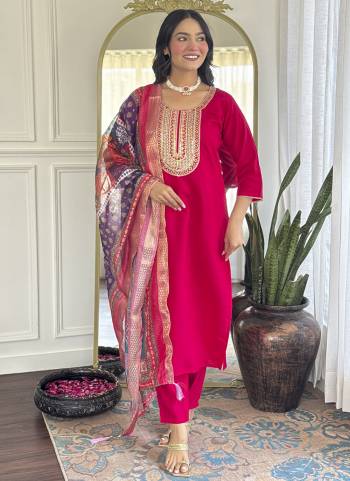 Attrective Looking These Beautiful Looking Readymade Suits.These Top Are Chanderi Silk And Bottom Are Chanderi Silk And Dupatta Organza Fabricated.Its Beautified With Designer Embroidery Work.
