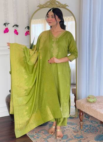 Attrective Looking These Beautiful Looking Readymade Suits.These Top Are Viscose Jacquard And Bottom Are PV Chanderi And Dupatta Jacquard Fabricated.Its Beautified With Wevon Designer Work.