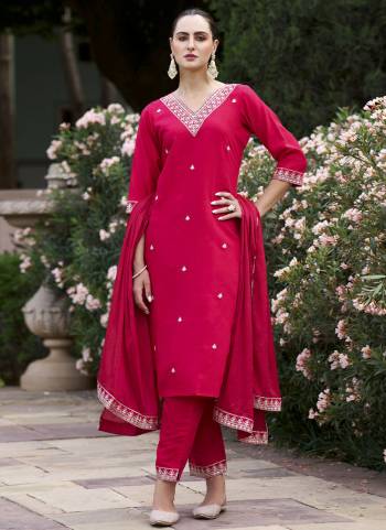 Garb These Beautiful Looking Readymade Suits.These Top Are Rayon Slub And Bottom Are Rayon Slub And Dupatta Chinon Fabricated.Its Beautified With Designer Embroidery Work.