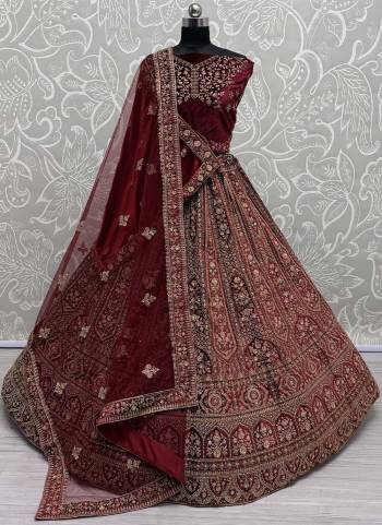For A Fancy Designer Look,Grab These Lehenga Choli With 2 Dupatta in Fine Colored.These Lehenga And Choli Are Velvet And Dupatta Are Fabricated On Soft Net & Velvet Pair.Its Beautified With Designer Sequance,Multy Thread,Dori Embroidery With Patch,Diamond Work.