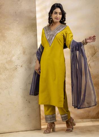 Looking These Beautiful Party Wear Readymade Suits With Dupatta.These Suit is Fabricated On Top And Bottom Are Viscose Rayon And Organza Dupatta .Its Beautified With Designer Embroidery Work.