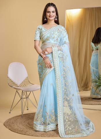 Attrective These Party Wear Saree in Fine Colored.These Saree Are Soft Net And Blouse is Soft Net Fabricated.Its Beautified With Designer Embroidery Work.