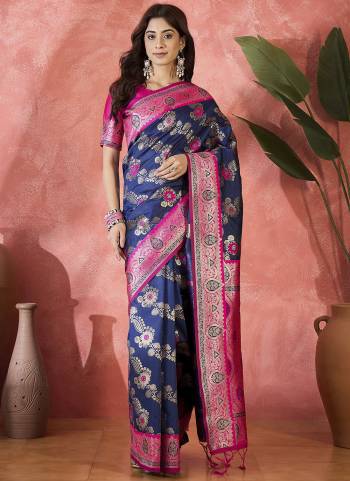 Attrective These Party Wear Saree in Fine Colored.These Saree And Blouse Is Silk Fabricated.Its Beautified With Wevon Jari Designer.