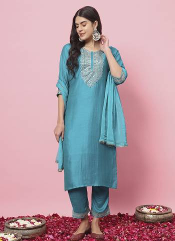 Looking These Beautiful Looking Readymade Suits With Dupatta.These Suit is Fabricated On Top Are Silk Blend And Bottom Are Silk Blend And Nazmin Dupatta .Its Beautified With Designer Embroidery Work.