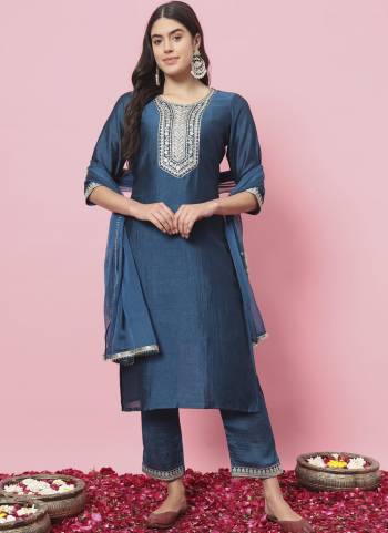 Looking These Beautiful Looking Readymade Suits With Dupatta.These Suit is Fabricated On Top Are Silk Blend And Bottom Are Silk Blend And Nazmin Dupatta .Its Beautified With Designer Embroidery Work.