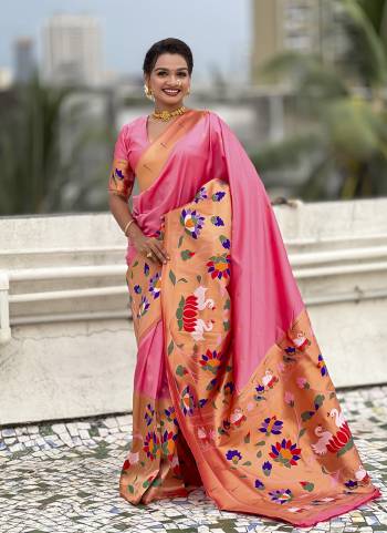 Garb These Party Wear Saree in Fine Colored.These Saree And Blouse is Fabricated On Paithani Silk.Its Beautified With Weaving Meenakari Polka Motifs Designer.