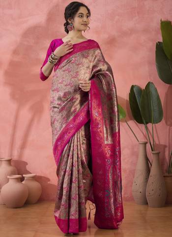 Looking These Party Wear Saree in Fine Colored.These Saree And Blouse Is Silk Fabricated.Its Beautified With Wevon Jacquard Designer.
