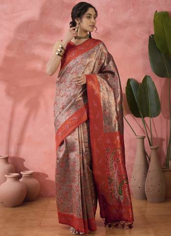 Looking These Party Wear Saree in Fine Colored.These Saree And Blouse Is Silk Fabricated.Its Beautified With Wevon Jacquard Designer.