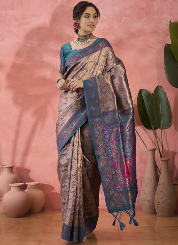 Looking These Party Wear Saree in Fine Colored.These Saree And Blouse Is Silk Fabricated.Its Beautified With Wevon Jacquard Designer.