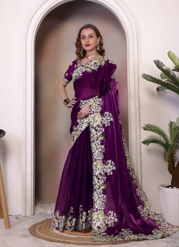 Looking These Party Wear Saree in Fine Colored.These Saree Are Jimmy Choo And Blouse is Fabricated On Banglori Silk.Its Beautified With Designer Coding,Sequance Embroidery Cut Work.