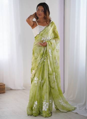 Garb These Party Wear Saree in Fine Colored.These Saree Are Jimmy Choo And Blouse is Satin Silk Fabricated.Its Beautified With Printed,Designer Dual Sequance Embroidery Work.