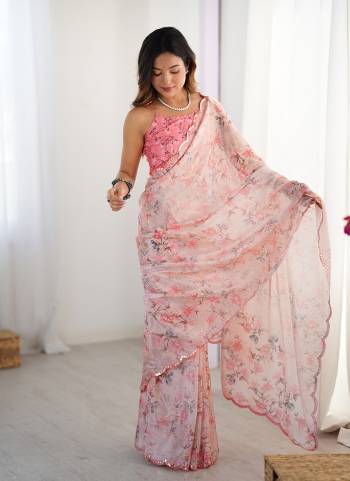 Garb These Party Wear Saree in Fine Colored.These Saree And Blouse is Chinon Fabricated.Its Beautified With Designer Digital Printed With Mirror Cut Work.