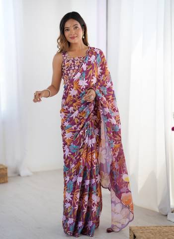 Garb These Party Wear Saree in Fine Colored.These Saree And Blouse is Chinon Fabricated.Its Beautified With Designer Digital Printed With Mirror Cut Work.