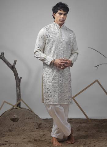 For A festive Wear,Grab These Readymade Kurta With Payjama in Fine Colored.These Kurta is Fabricated On Viscose And Art Silk Bottom With Heavy Designer Embroidery Work.Buy Now.