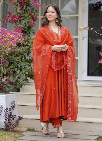 Attrective These Suit in Fine Colored Pair With Bottom And Dupatta.These Top And Bottom Are Fabricated On Viscose Chanderi Pair With Chanderi Dupatta.Its Beautified With Designer Embroidery Work .