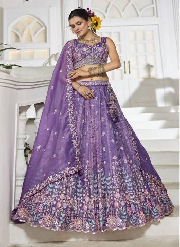Attrective Looking This Party Wear Fine Color Fancy Heavy Designer Choli And Lahenga Fabriced On Tissue And Dupatta Tissue In Fabricated Beautified With Attrective Designer Heavy Sequance,Multy Thread Embroidery Work. Buy Now.