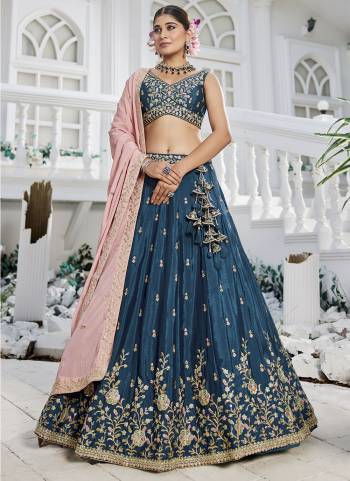  Looking This Party Wear Fine Color Fancy Heavy Designer Choli And Lahenga Fabriced On Chiffon And Dupatta Chiffon In Fabricated Beautified With Attrective Designer Heavy Sequance,Multy Thread Embroidery Work. Buy Now.