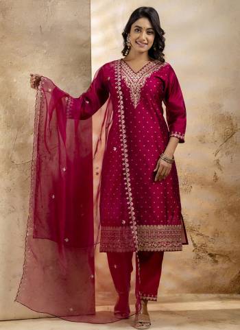 Garb These Beautiful Party Wear Readymade Suits With Dupatta.These Suit is Fabricated On Top Are Chanderi Silk And Bottom Are Silk And Organza Dupatta .Its Beautified With Designer Embroidery Work.