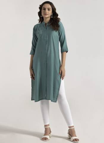 Attrective These Beautiful Looking Readymade Kurti.These Kurti Are Fabricated On Rayon.Its Beautified With Designer Embroidery Work.