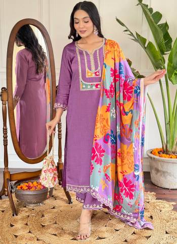 Garb These Suit in Fine Colored Pair With Bottom And Dupatta.These Top And Bottom Are Fabricated On Viscose Slub Pair With French Crepe Dupatta.Its Beautified With Designer Embroidery Work Printed .