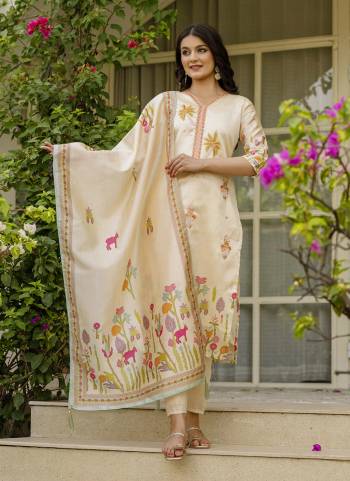 Looking These Suit in Fine Colored Pair With Bottom And Dupatta.These Top And Bottom Are Fabricated On Viscose Assam Silk Pair With Assam Silk Dupatta.Its Beautified With Designer Printed With Beads Embroidery Work .