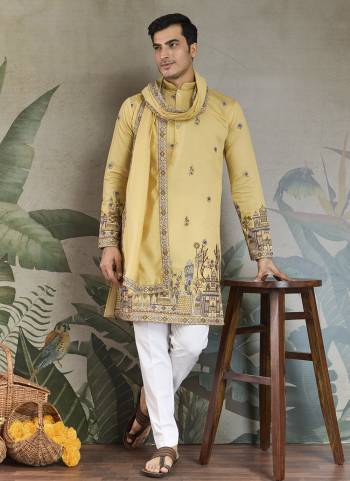 Attrective These Party Wear Readymade Kurta With Dupatta Pair in Fine Colored.These Kurta And Dupatta Are Viscose Silk Fabricated on Pair.Its Beautified With Designer Thread,Sequance Embroidery Work.