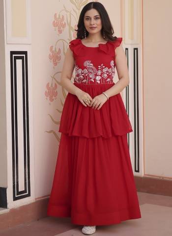  Looking These Beautiful Looking Readymade Long Gown.These Gown is Fabricated On Faux Georgette.Its Beautified With Designer Beads Embroidery Work.