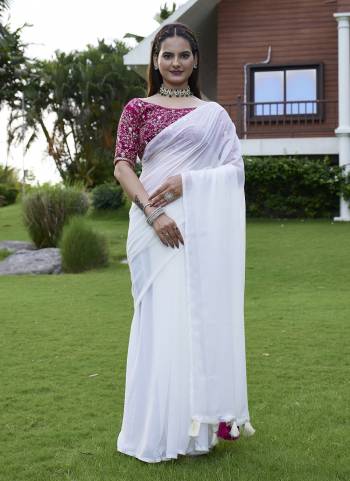 Looking These Party Wear Saree in Fine Colored Pair With Blouse.These Saree Are Georgette and Blouse Are Fabricated On Art Silk.Its Beautified With  Solid  With Embroidery Work Blouse.