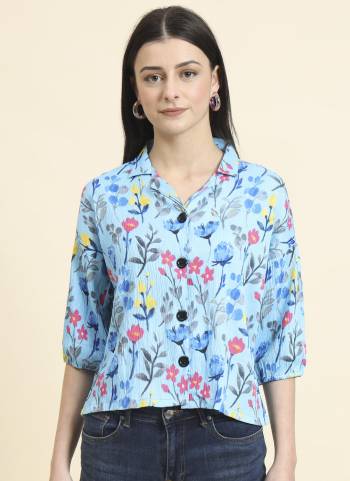 Looking These Beautiful Looking Readymade Crocks Shirt.These Shirt is Fabricated On Cotton Blend.Its Beautified With Designer Delta Printed.