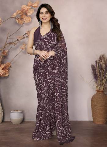 Garb These Party Wear Ready To Wear Saree in Fine Colored.These Saree Are Georgette And Blouse is Banglori Fabricated.Its Beautified With Designer Printed.