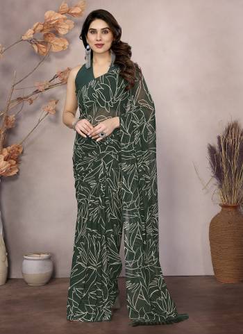 Garb These Party Wear Ready To Wear Saree in Fine Colored.These Saree Are Georgette And Blouse is Banglori Fabricated.Its Beautified With Designer Printed.